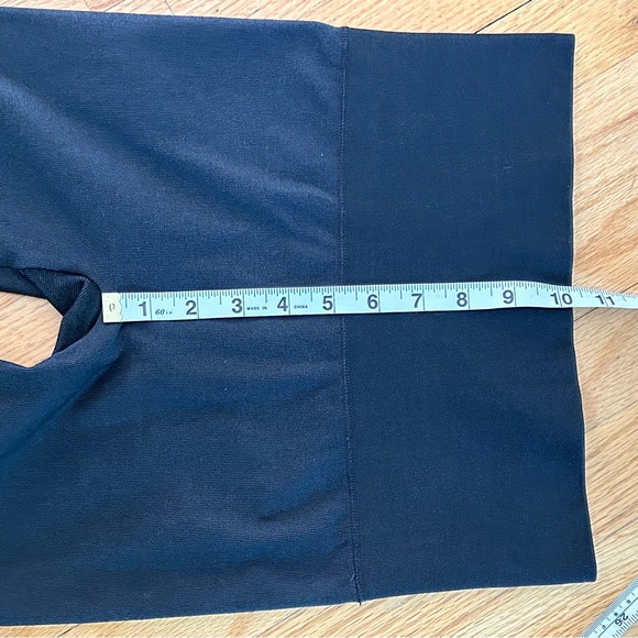 Spanx Look At Me Now Seamless Moto Leggings Medium - Picture 9 of 12